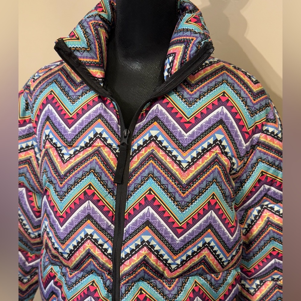 Wesc - Zig Zag Mock Neck Oversized Puffer Jacket Unisex Jacket Size Small (NWT)